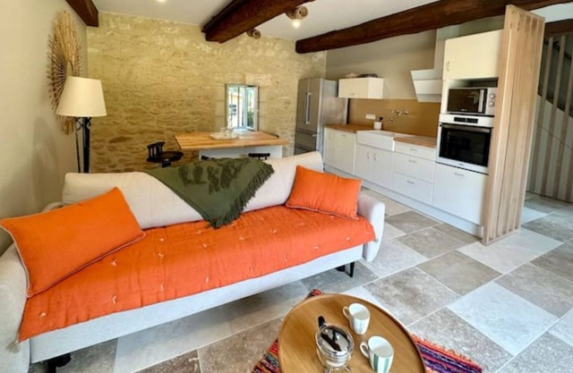 La Fenêtre, Grange Rénovée