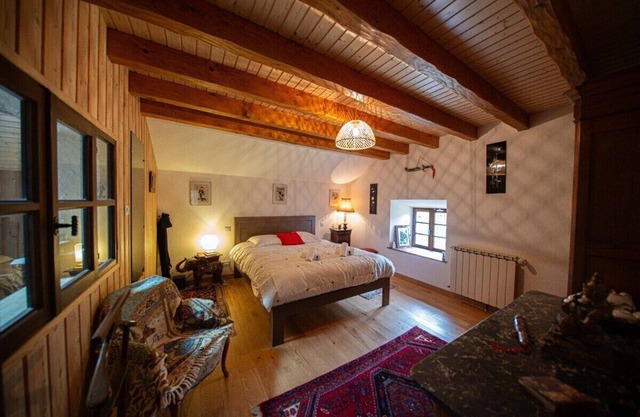 La Ferme aux Belles Sources - Spacious, Nature