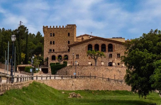 La Figuerola Hotel & Restaurant