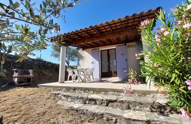 La Fontinelle villa de vacaciones en Bessas