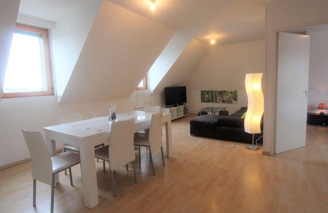 La Forêt-Fouesnant, apartment in the centre of the village, 5 minutes from the beach