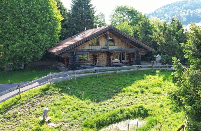 La fuste du Suchelot, chalet de madera para 6, acceso a la piscina, cerca de La Bresse
