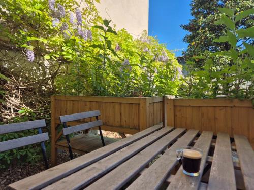 La Glycine, Appartement d'architecte avec vue sur jardin