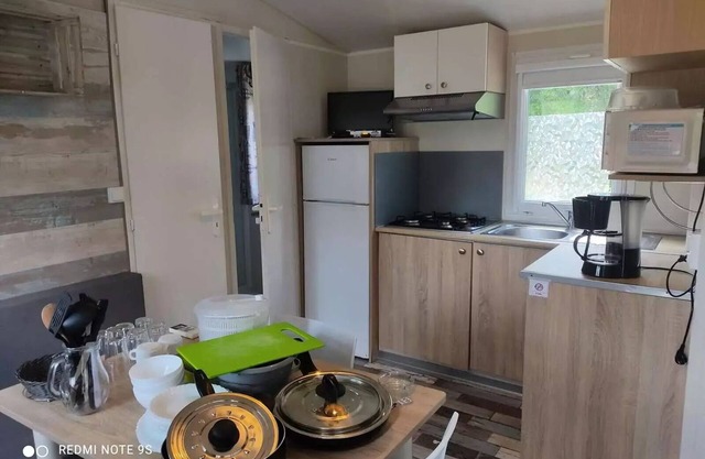 La Grande Prade Campsite*** - Mobil Home Confort Noyers Air-conditioned 3 rooms 4/6 people