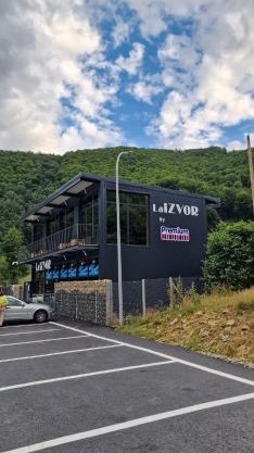 La Izvor