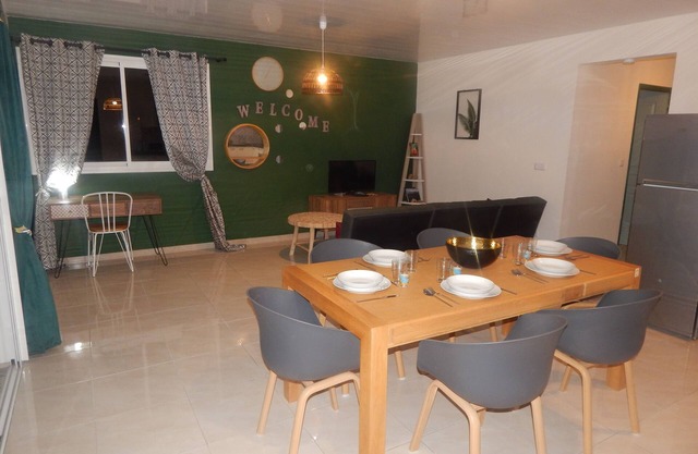 La Kay Dédé, espacioso apartamento entre mar y montaña