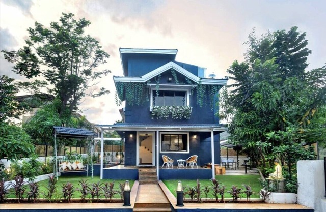 La Maison Bleu Independent 3BHK Pvt Pool Villa - Lakhani Estates