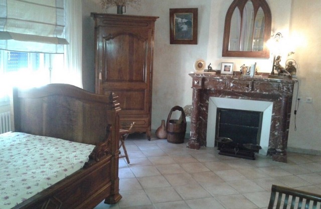 LA MAISON DE JOSEPHA CHAMBRE LIMOUXINE