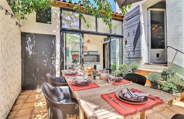 "LA Maison"