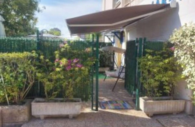 La Marina Estudio (Cama de Matrimonial)