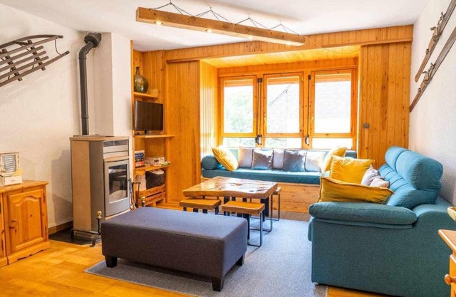 La Marmota Suite apartamento rústico en Panticosa