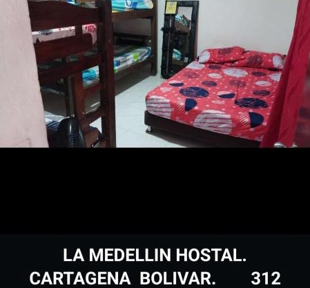 LA MEDELLIN HOSTAL
