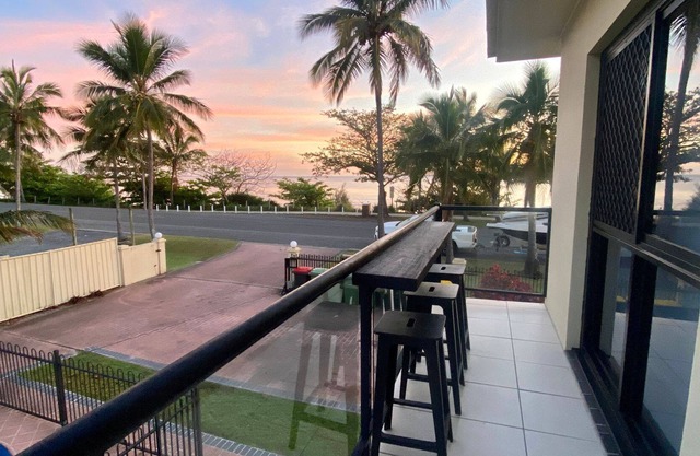 La Mer Moor Beachfront Unit