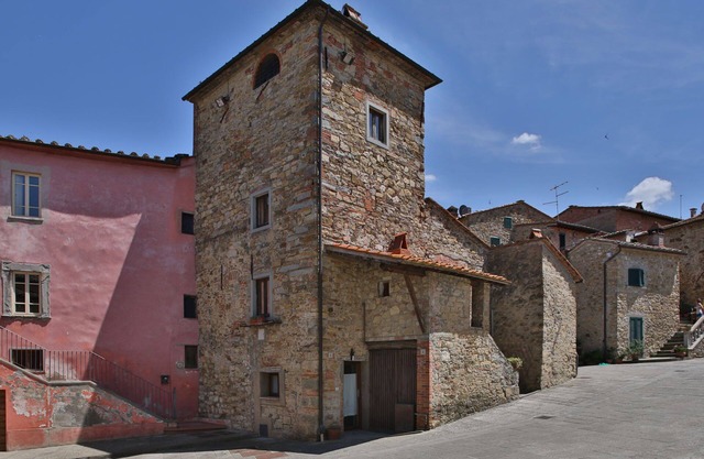 Casa de vacaciones en Pergine Valdarno con 1 habitaciones, capacidad 2