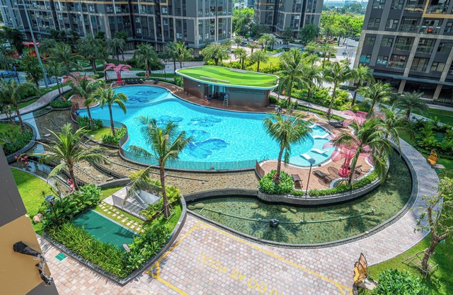 LA Nest 1bed with pool view big deal