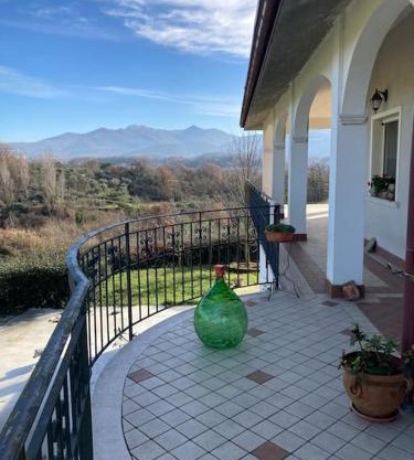 La noce spaccata, casa vacanze