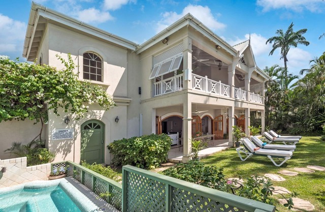 La Paloma by Blue Sky Luxury