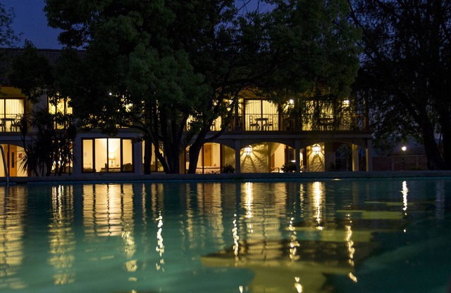 La Perla Hotel