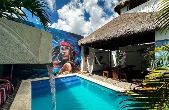 La Perle Noire | AB - Terrace and Pool