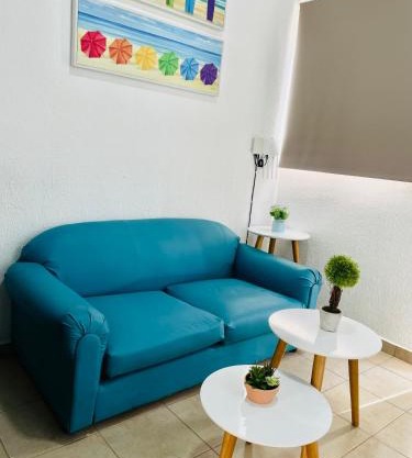 La Petite Santa Ana