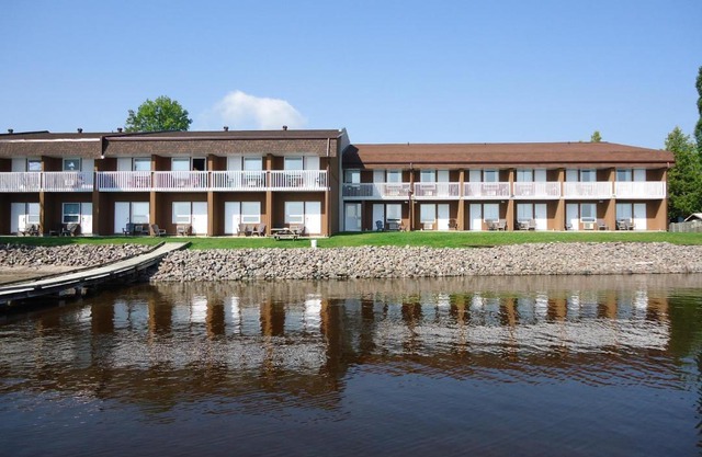 La Place Rendez-Vous Hotel