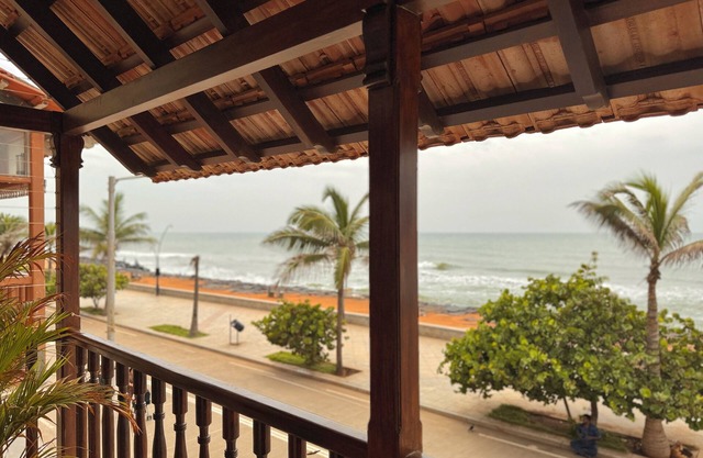 La Plage SeaView Suites