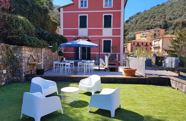 LA POMELLA