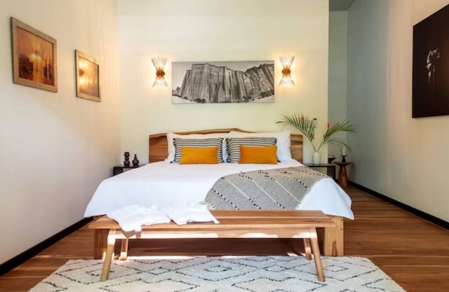 La Prometida Hotel - King Suite, Cambria