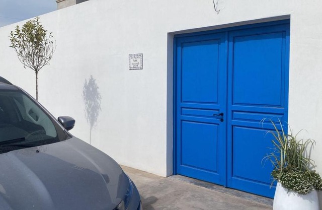 La Puerta Azul San Carlos