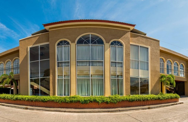 La Quinta Hotel