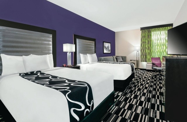 La Quinta Inn & Suites by Wyndham McAllen Convention Center