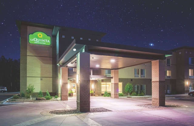 La Quinta Inn & Suites by Wyndham Duluth