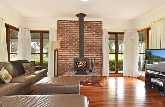 La Sila Homestead - Beautifully Presented - Haga de este su hogar lejos de casa.