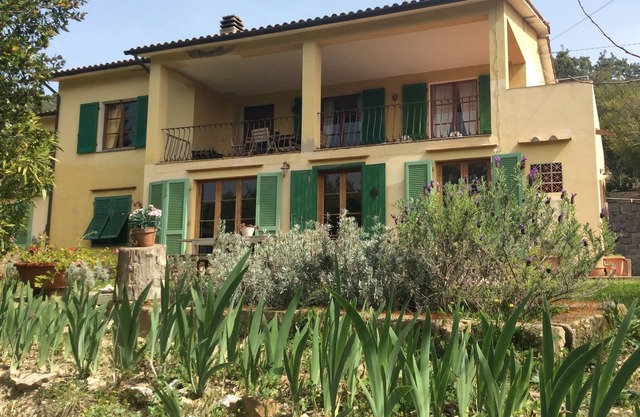 LE SUGHERE - Amplio apartamento inmerso en el verde del matorral mediterráneo