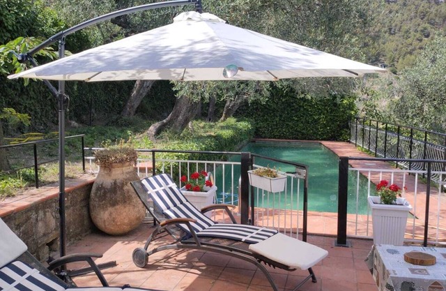 La Terrazza dei Moi (Citra 008065-LT-0270 CIN IT008065C2SXH62U8M)relaxation in the green