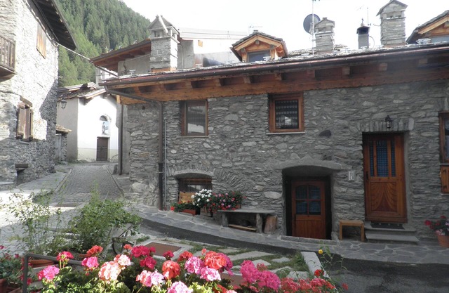 THUILE típico de montaña-70m2 - 2/4 pers. Dos cuartos de baño. recientemente remodelado