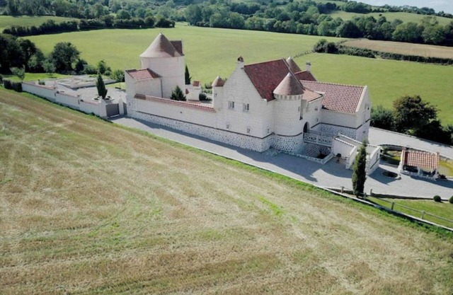 La tour de la claustrale atypical accommodation change of scenery and tranquillity guaranteed