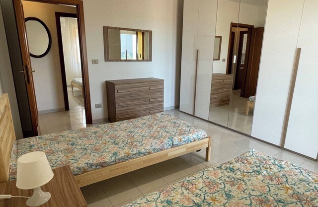 La Vedetta apartment, spacious accommodation with sea view terrace