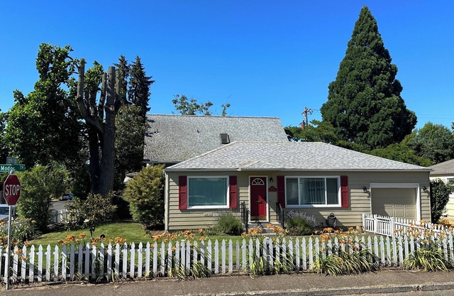 La Via Nueva -Modern, Peaceful Home Near UO & Hayward Field