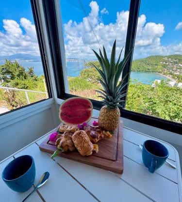 La villa Azur classée 3 étoiles Moderne et Confortable à deux pas de la plage de l Anse à l Ane Trois Îlets - Services Petit Dej et mise à dispo Voiture sur demande