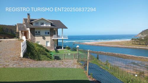 LA VILLA DEMARIA PLAYA BEACH Puntal ASTURIAS