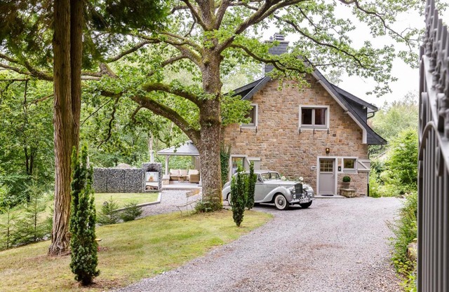La Villa des Sources à 500 mètres du circuit