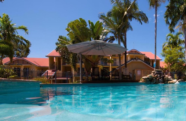 La Villa Pets ok pets req advance booking contact property for T&C