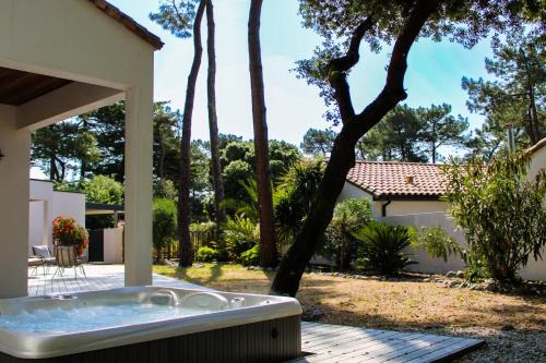 La Villa Pinède avec SPA à 5 minutes de la mer