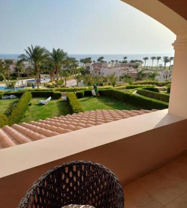 La vista 5 ain sokhna Luxury sea view عين سخنة لا فيستا