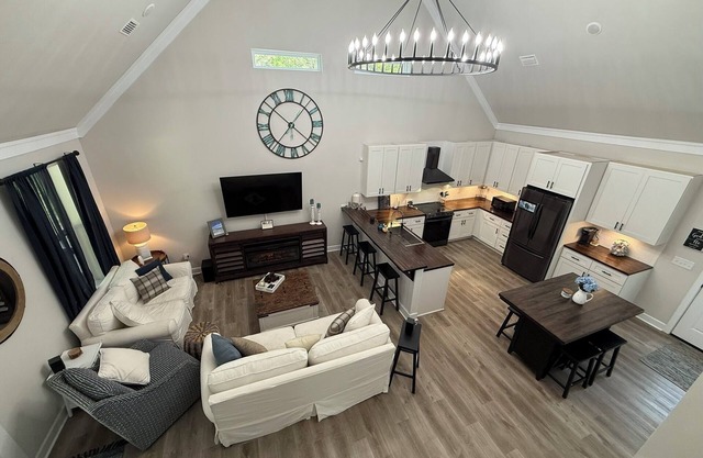 August Special! 10% Off Waterfront Retreat w/ Dock – near Beach & Bay