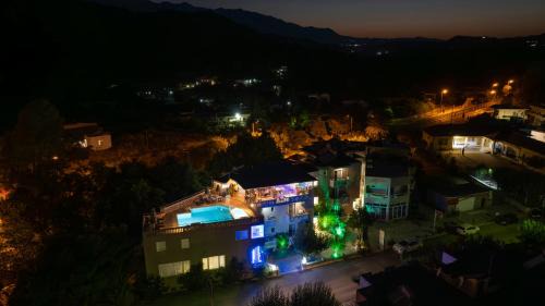 Labyrinth Hotel