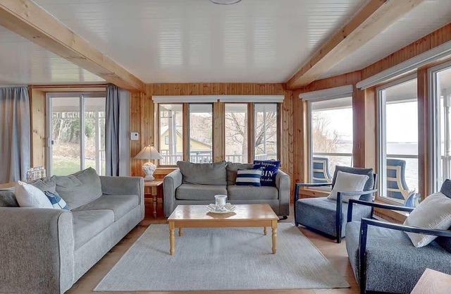 Lac Memphremagog Waterfront - Spa - Le Mimosa