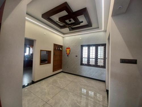 Lacanis Homes