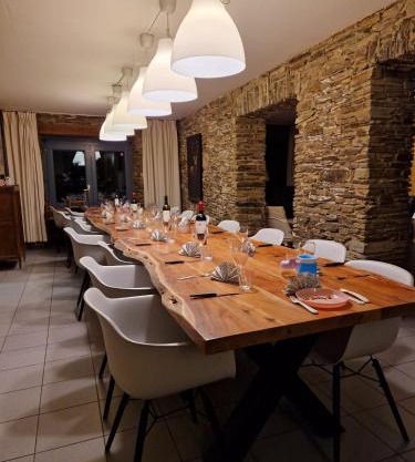 Laforestière, ruime authentieke vakantiewoning in de vallei van de Semois